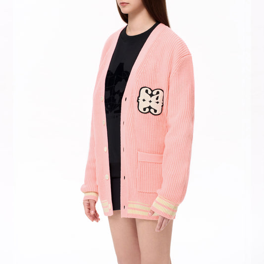 CHENILLE EMBROIDERY BADGE CARDIGAN (PINK)