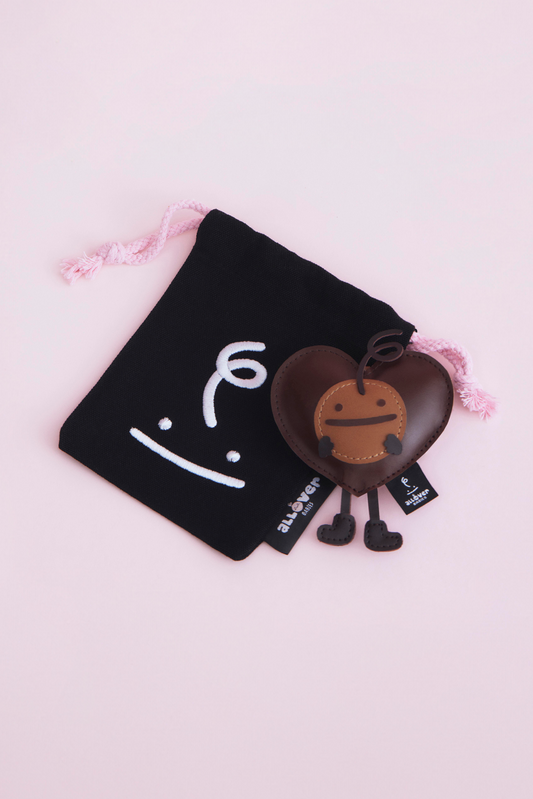 ALLOVER BABIES LEATHER CHARM WITH POUCH