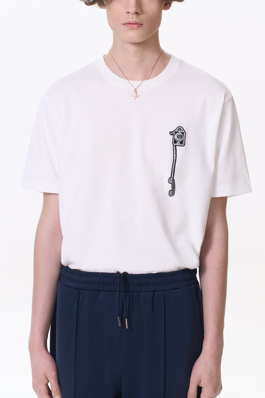 EMBROIDERY PHONE BADGE T-SHIRT (WHITE)