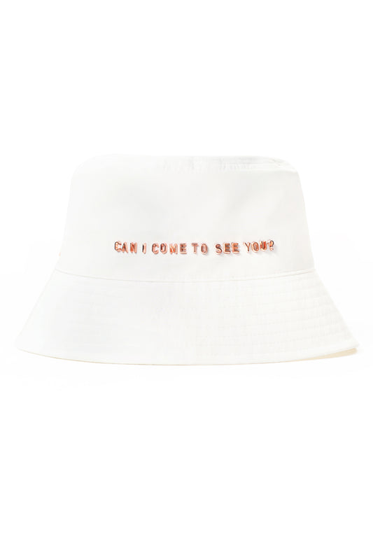 ROSE GOLD LETTERS BUCKET HAT